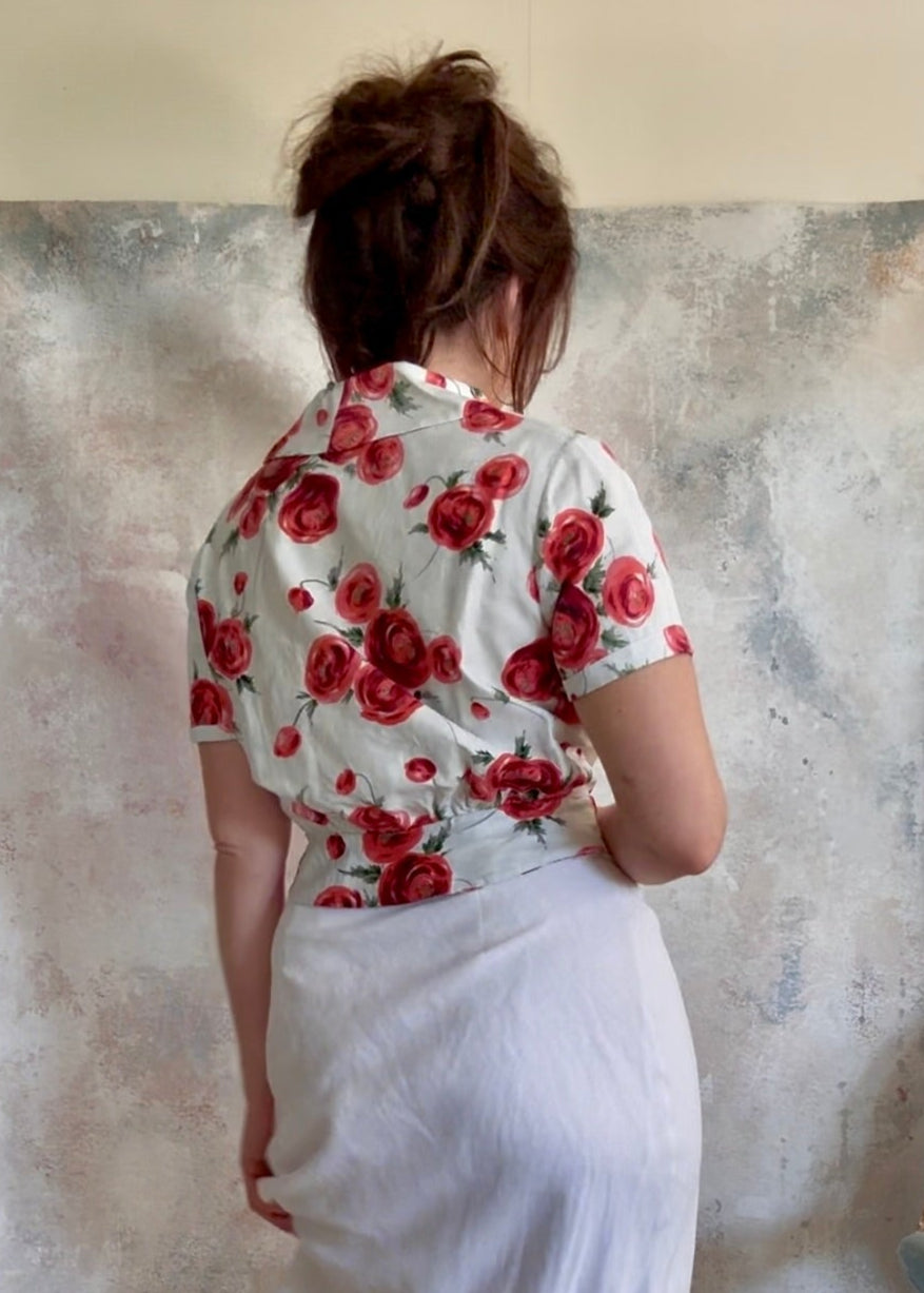 Top 1950s Rose Print Blouse