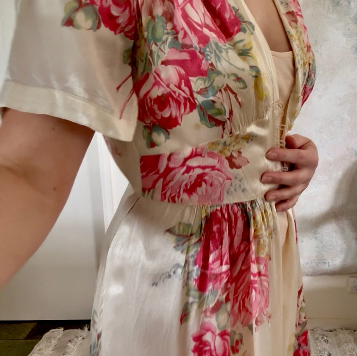 Dress 1930s Rose Silk House Coat