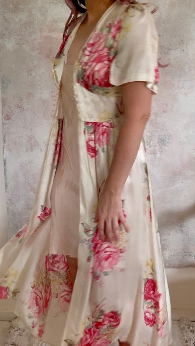 Dress 1930s Rose Silk House Coat
